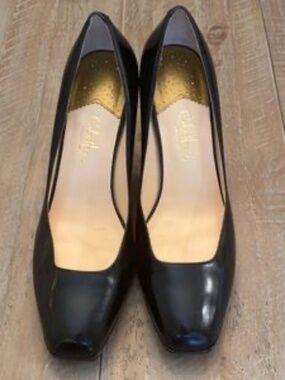 Cole Haan Black Heels